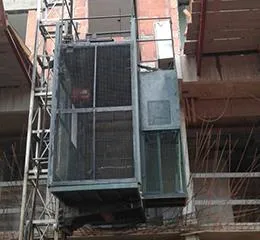 Elevadores de Materiais e Pessoas