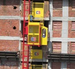 Locação de Elevador Cremalheira 