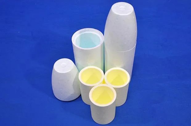 Porta-lata e Porta-garrafa em EPS