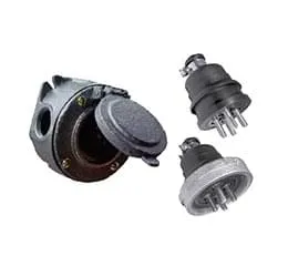 Tomada e Plugue TTT20/TPT40