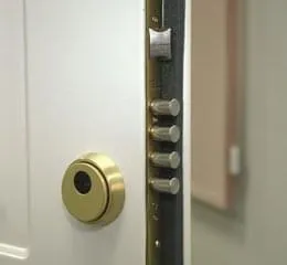 Portas anti-arrombamento - THT