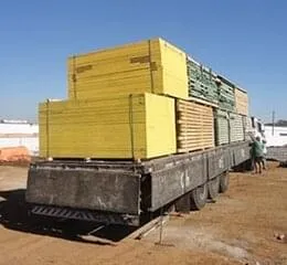 Compensado - Formas & Cia