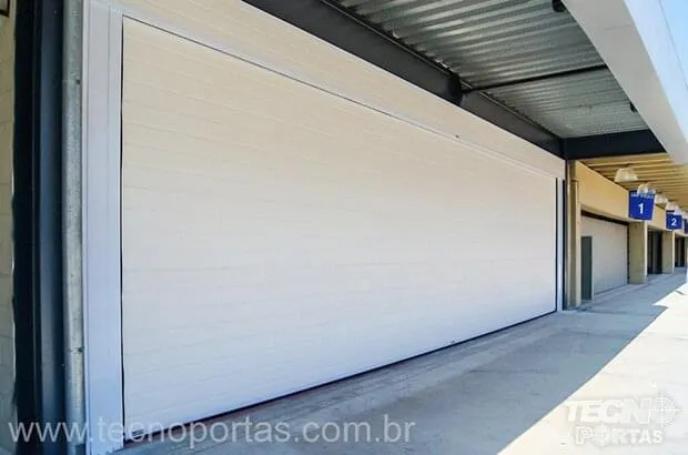 Porta Seccionada Industrial Tecnoportas