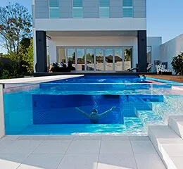 Laterais para piscinas de vidro