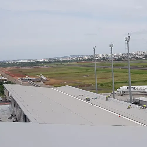 Cobertura em Manta TPO Firestone