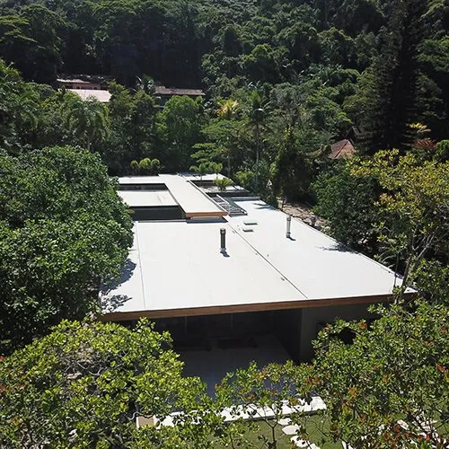 Cobertura Plana em Manta Termoplástica
