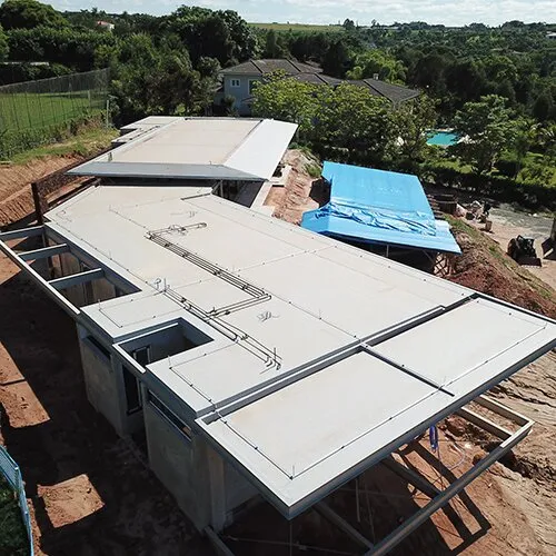 Cobertura Plana em Manta Termoplástica