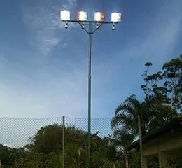 Poste Telecônico Reto com Base 