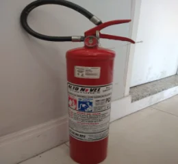 Extintor Classe BC – Pó Químico