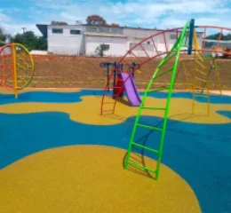 Piso de Borracha Permeável e Drenante 