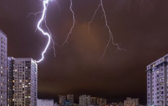 Conheça soluções que protegem equipamentos de descargas atmosféricas