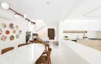 Reforma preserva arquitetura original de casa usada nos fins de semana