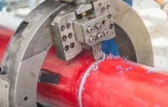 Biseladoras realizam cortes precisos em tubulações. Saiba usar