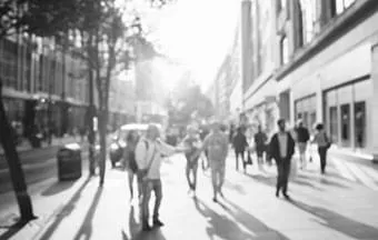 Calçadas devem atender aos princípios do Desenho Universal