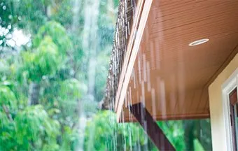 Como a construção de casas e prédios pode reduzir chances de enchentes? Entenda