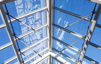 Coberturas de vidro permitem liberdade estética sem perda de segurança