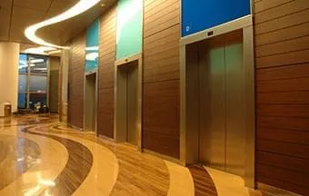 Especificação de elevadores varia de acordo com a tipologia da edificação