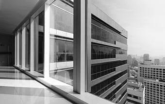 Esquadrias para grandes vãos devem suportar ação dos ventos