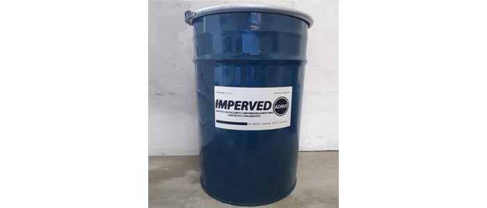 O IMPERVED-ADMIX cria cristais insolúveis (Foto: Divulgação/Plural Química)