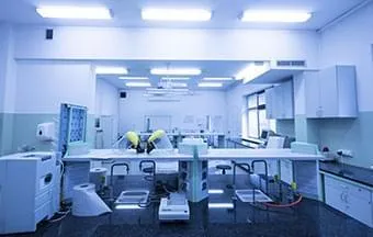 Projeto de laboratório químico exige cuidados com instalações e usuários