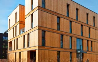 Madeira Lamelada Colada Cruzada: características do sistema construtivo