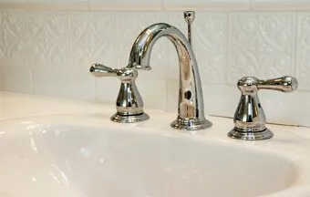 Saiba como escolher misturadores para banheiros e cozinhas