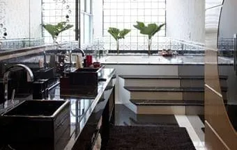 Chuveiros e duchas aliam estética, tecnologia e sofisticação