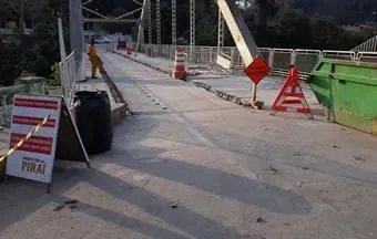 Pinos conectores Stud Bolt são utilizados em reforma de ponte