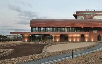 Concreto colorido expressa elementos típicos da natureza