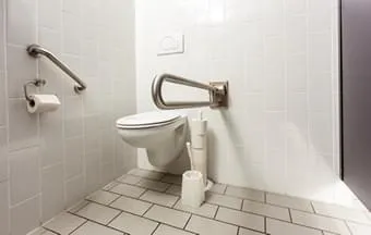 Barras de apoio para banheiros: saiba especificar