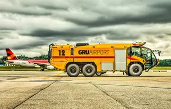 Concreto de secagem rápida conserta pistas do aeroporto de Guarulhos