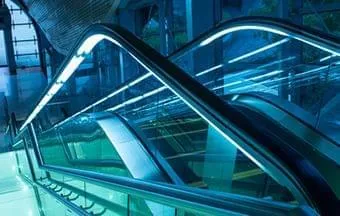 Escada rolante bem projetada evita acidentes