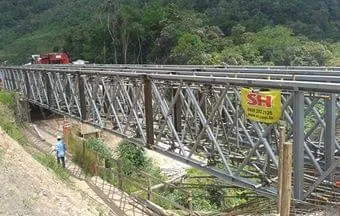 Pista na Serra do Cafezal é duplicada com conjunto de formas e treliças da SH