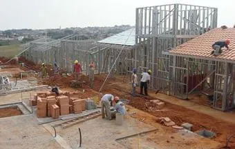 Soluções imprimem eficiência e economia à construção de habitações populares