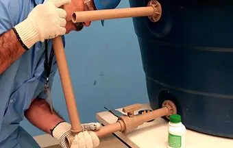 Saiba como instalar uma caixa d'água 