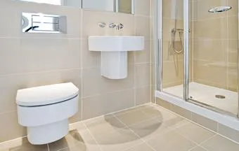 Veja como especificar e comprar pisos cerâmicos para áreas molhadas