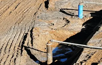 Rebaixamento temporário do lençol freático exige equipamentos especializados